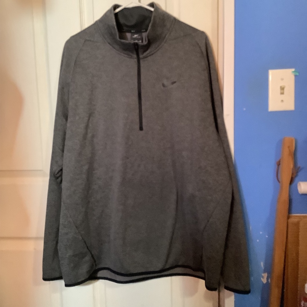 Men’s Gray NIKE DRI-FIT 1/2 Zip Sweater Size XXL